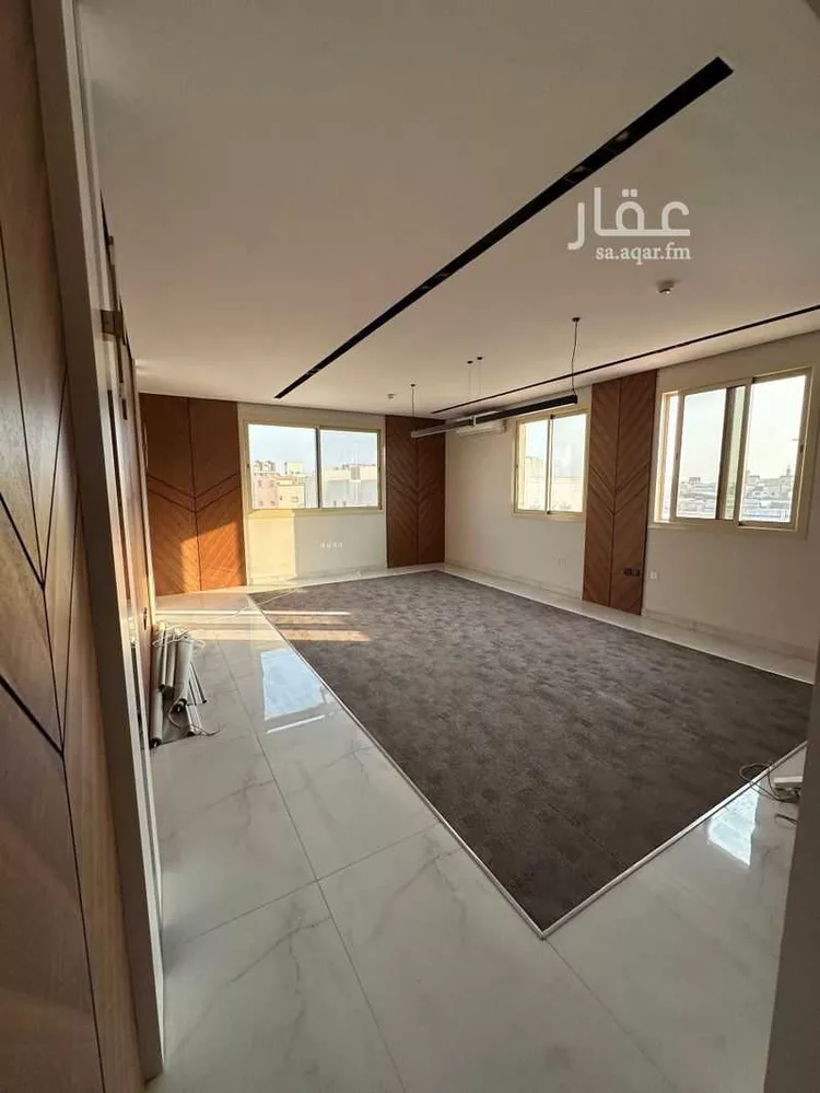 محل للإيجار في شارع الطريق الدائري الجنوبي, حي العزيزية, مدينة الرياض, منطقة الرياض 20