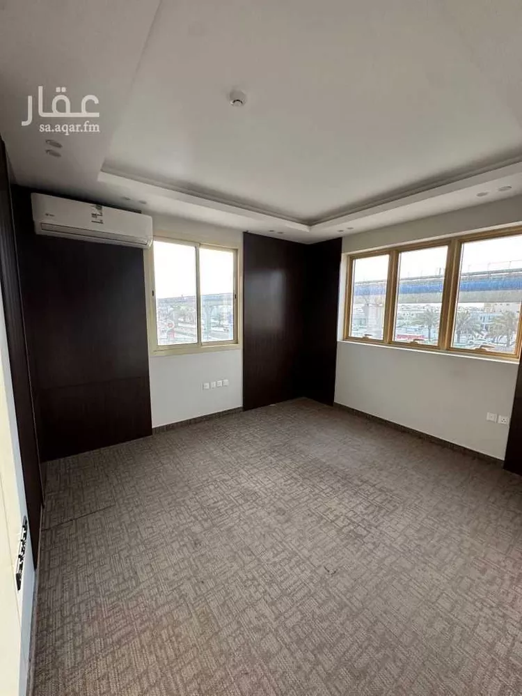 محل للإيجار في شارع الطريق الدائري الجنوبي, حي العزيزية, مدينة الرياض, منطقة الرياض 16