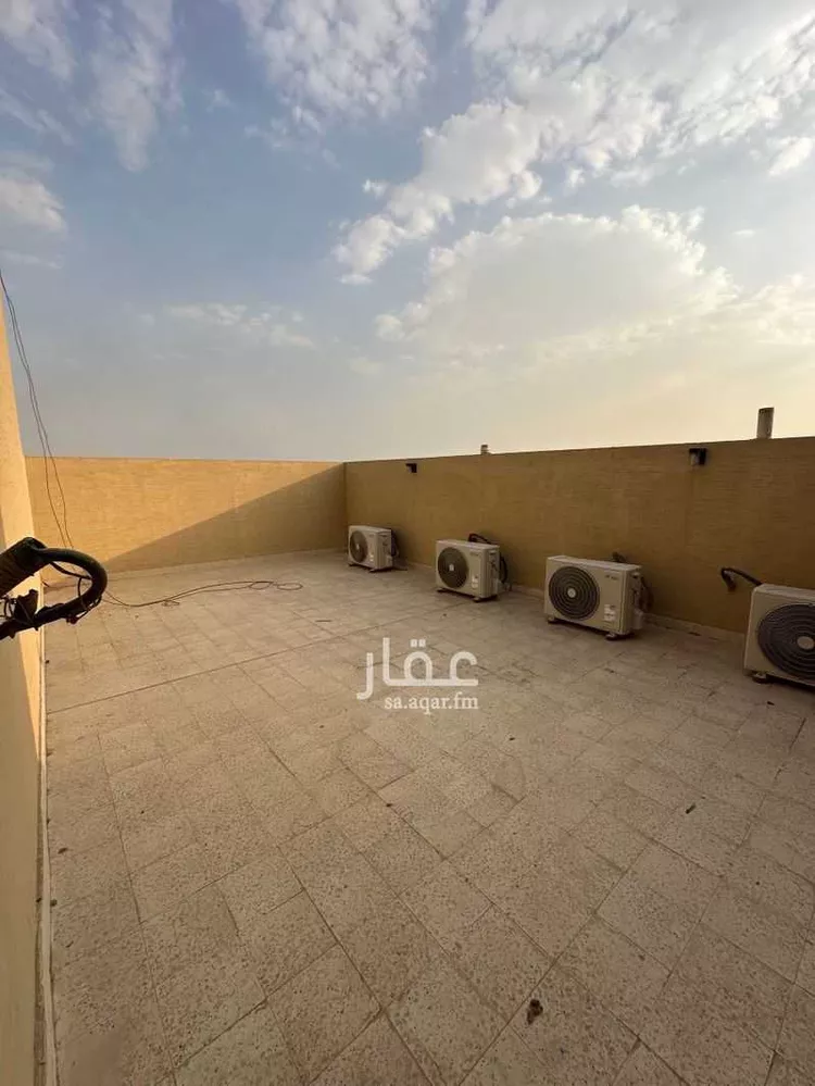 محل للإيجار في شارع الطريق الدائري الجنوبي, حي العزيزية, مدينة الرياض, منطقة الرياض 22