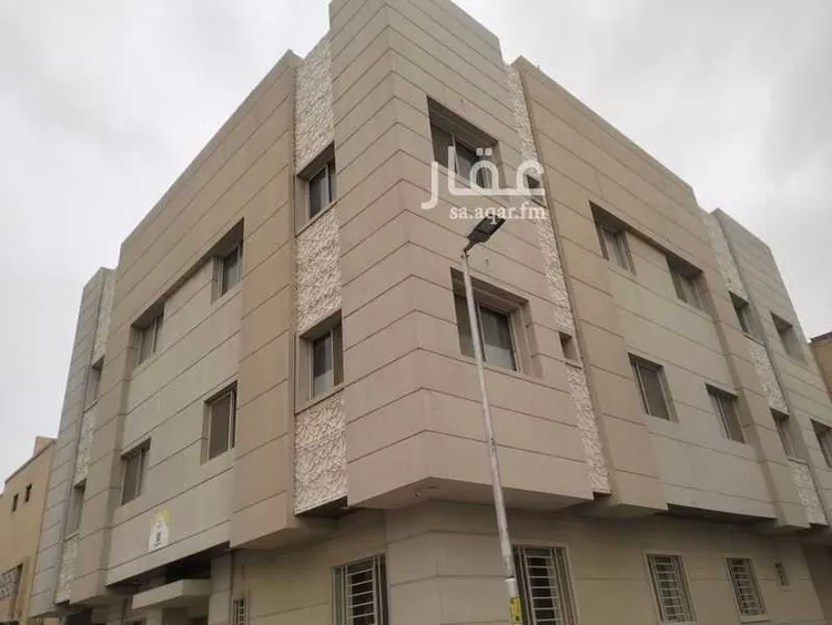 عمارة للإيجار في شارع الفرزدق, حي الضباط, مدينة الرياض, منطقة الرياض