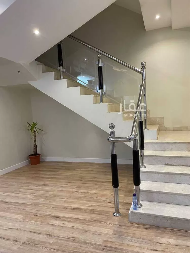 فيلا للإيجار في شارع الصفية ، حي اشبيلية ، الرياض ، منطقة الرياض