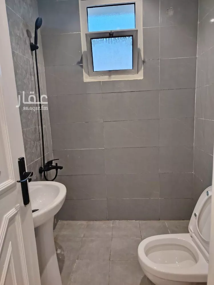 شقة للإيجار في شارع الامير عبدالمحسن بن جلوي, حي المروج, مدينة الرياض, منطقة الرياض صورة 2