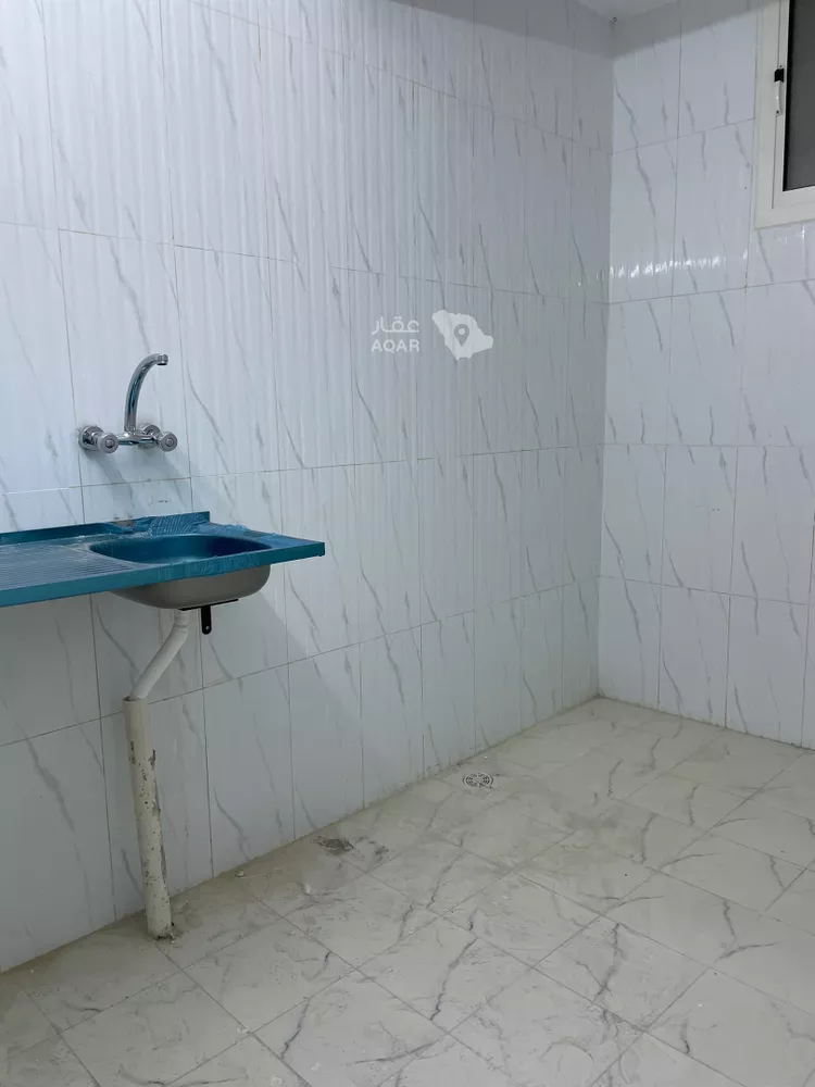 عمارة للإيجار في شارع ظافر الأزدي, حي أم الحمام الغربي, مدينة الرياض, منطقة الرياض صورة 3