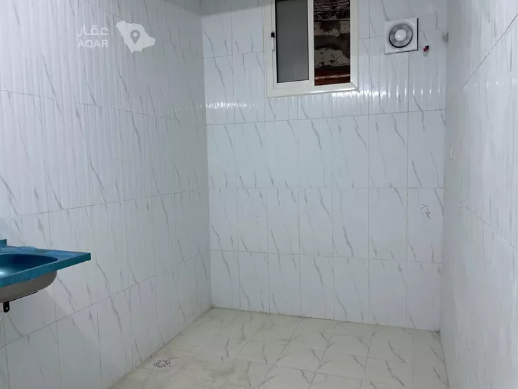عمارة للإيجار في شارع ظافر الأزدي, حي أم الحمام الغربي, مدينة الرياض, منطقة الرياض 7
