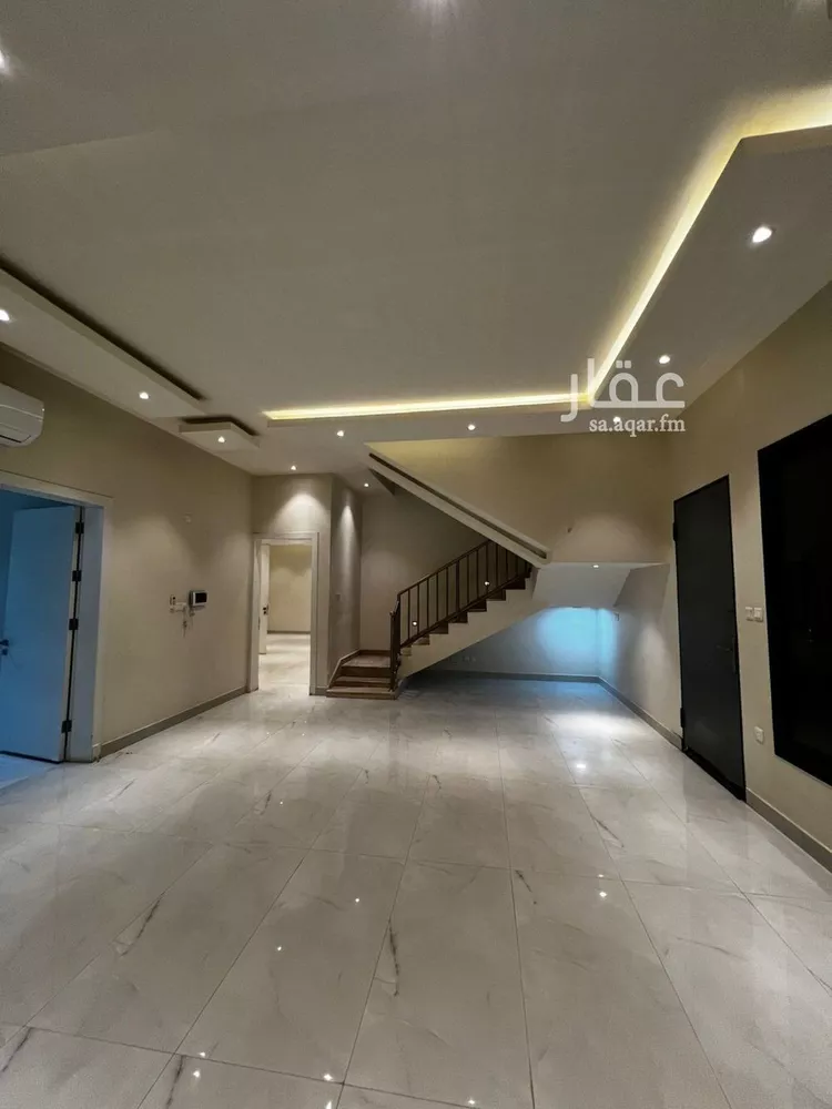 فيلا للإيجار في شارع إبراهيم بن هانىء, حي المونسية, مدينة الرياض, منطقة الرياض صورة 3