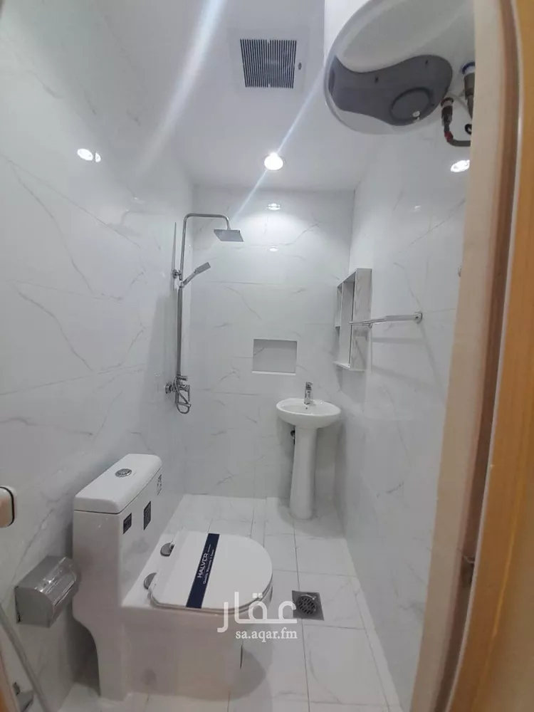 شقة للإيجار في شارع عبدالرحمن الهواري, حي الحمراء, مدينة الرياض, منطقة الرياض