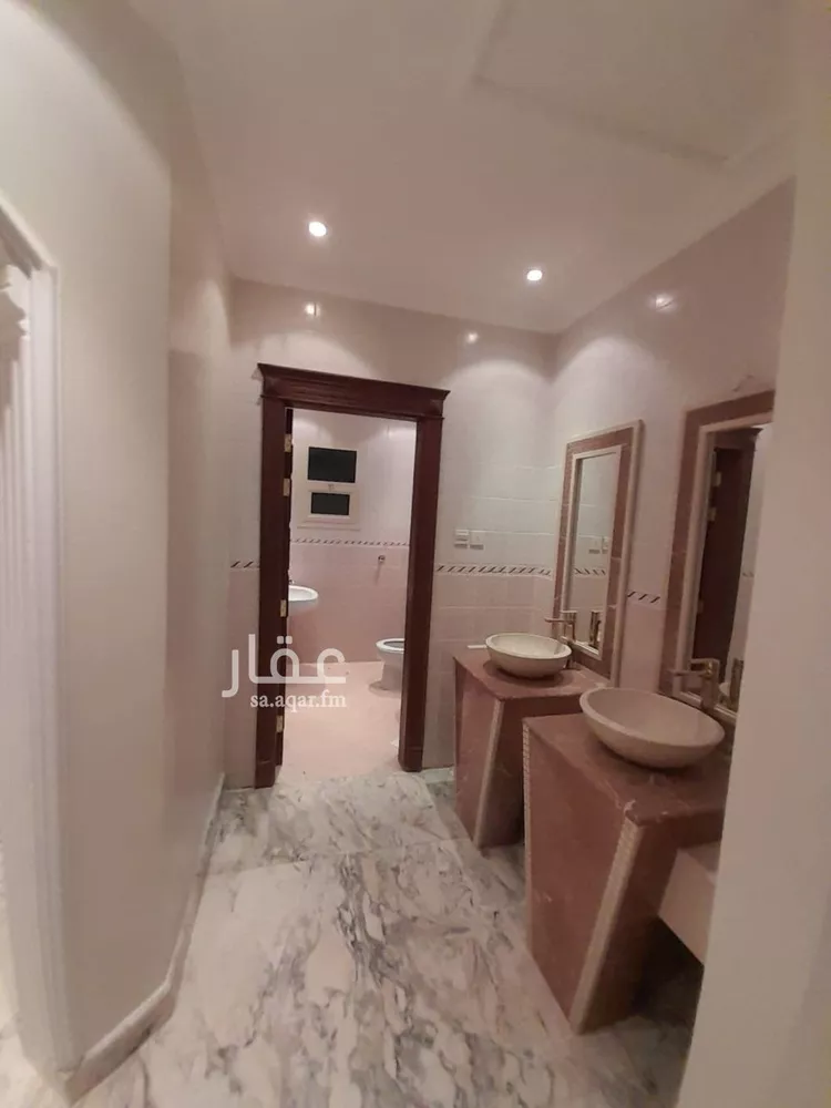 فيلا للإيجار في شارع الدمشقي, حي الفلاح, مدينة الرياض, منطقة الرياض 11