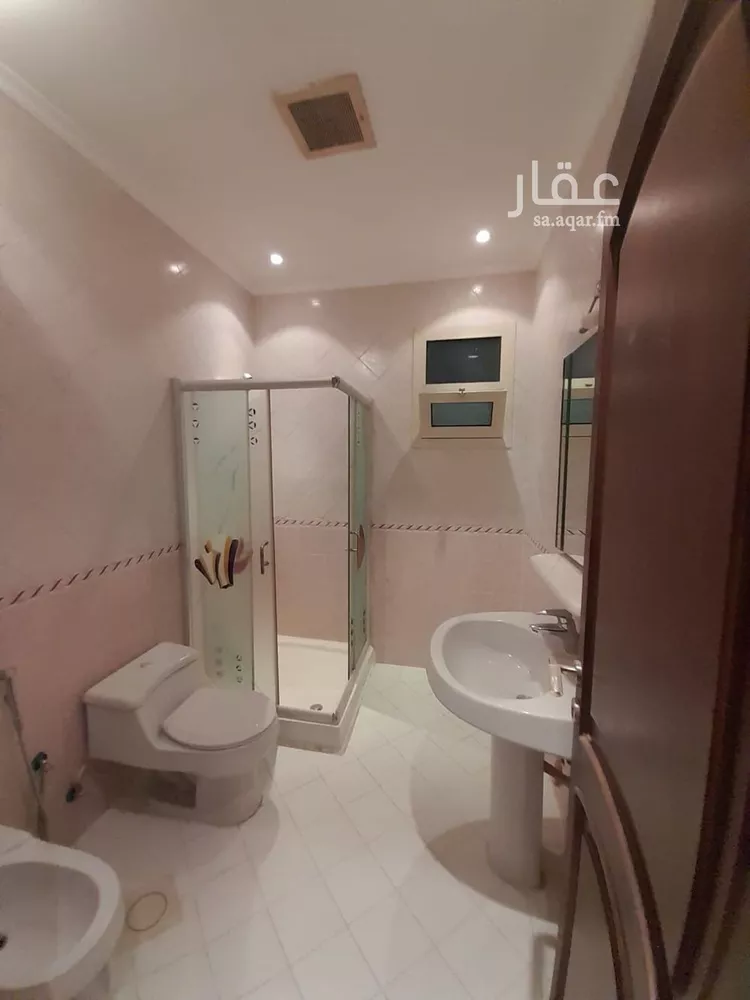 فيلا للإيجار في شارع الدمشقي, حي الفلاح, مدينة الرياض, منطقة الرياض 22