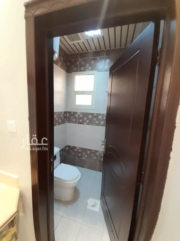 Floor for Rent in Riyadh Al Yarmouk صورة 3