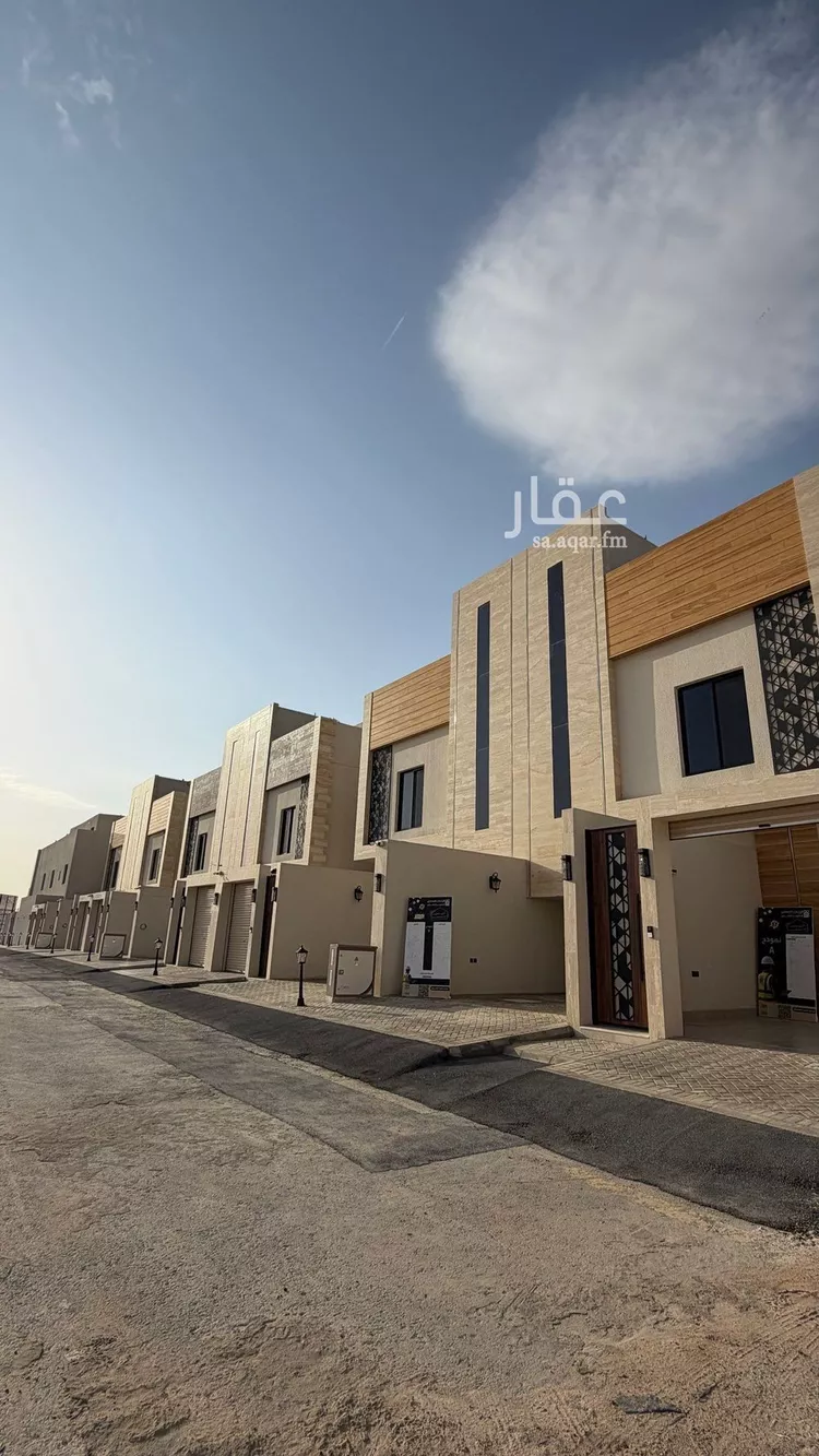 دور للبيع في شارع إبراهيم الهروي, حي المرجان, مدينة الرياض, منطقة الرياض 1 صورة