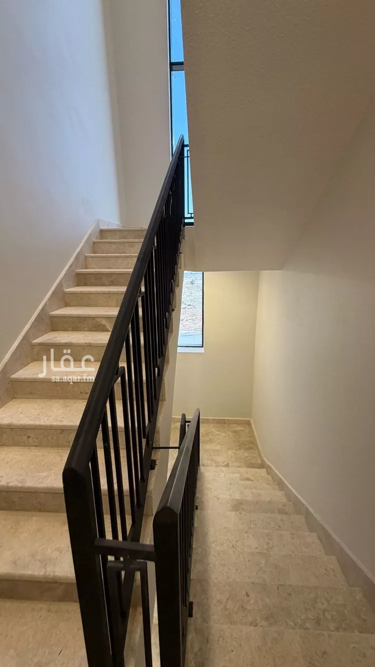 دور للبيع في شارع إبراهيم الهروي, حي المرجان, مدينة الرياض, منطقة الرياض صورة 5