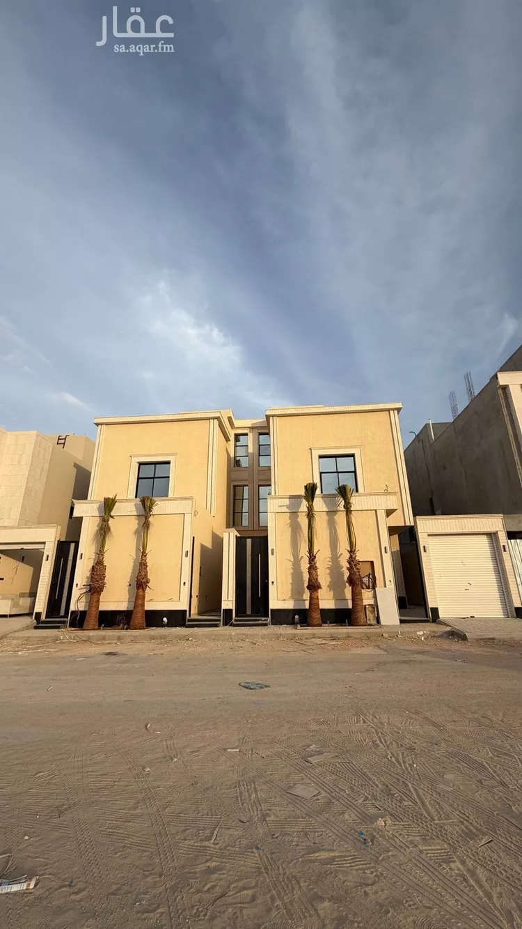 دور للبيع في شارع ابن تقي الدين, حي المرجان, مدينة الرياض, منطقة الرياض