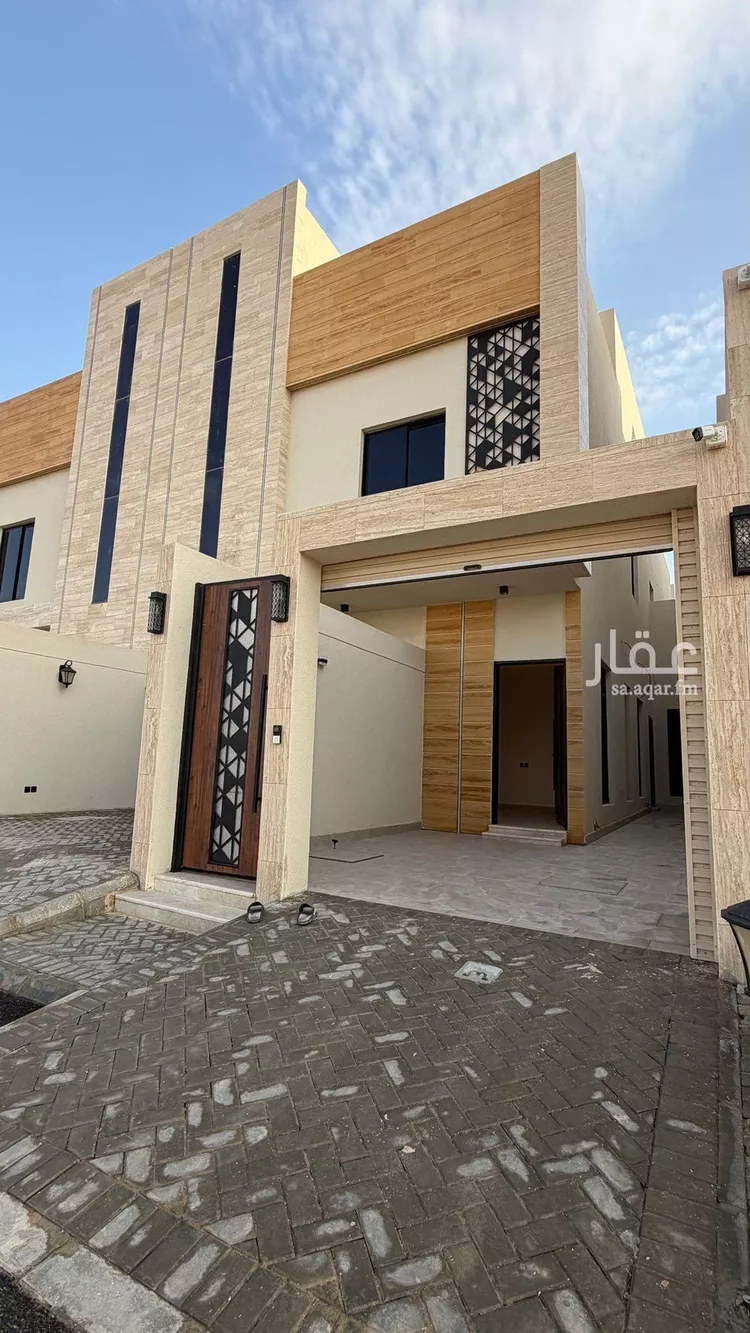Floor for Sale in Riyadh Ash Sharq 11