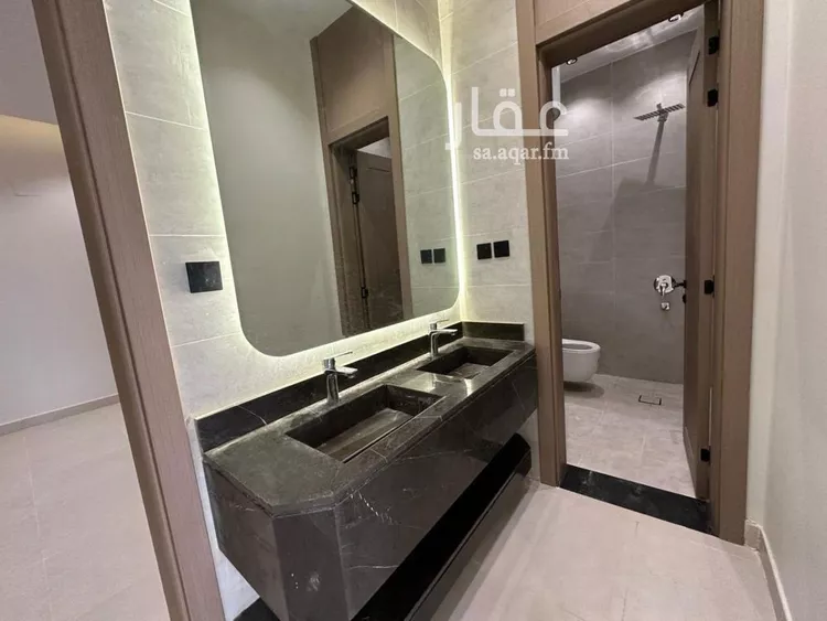 دور للبيع في شارع محمد بن شيبة, حي طويق, مدينة الرياض, منطقة الرياض صورة 3