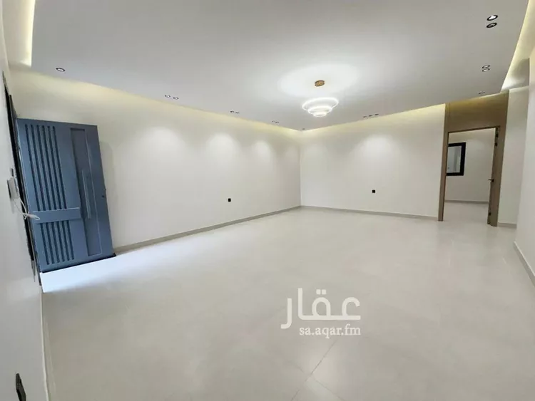دور للبيع في شارع محمد بن شيبة, حي طويق, مدينة الرياض, منطقة الرياض 11