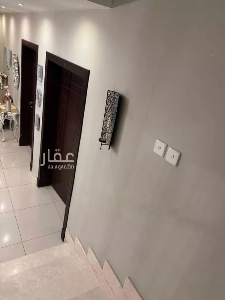 فيلا للبيع في شارع على بن أبى تمام ، حي الفلاح ، جدة ، جدة صورة 4