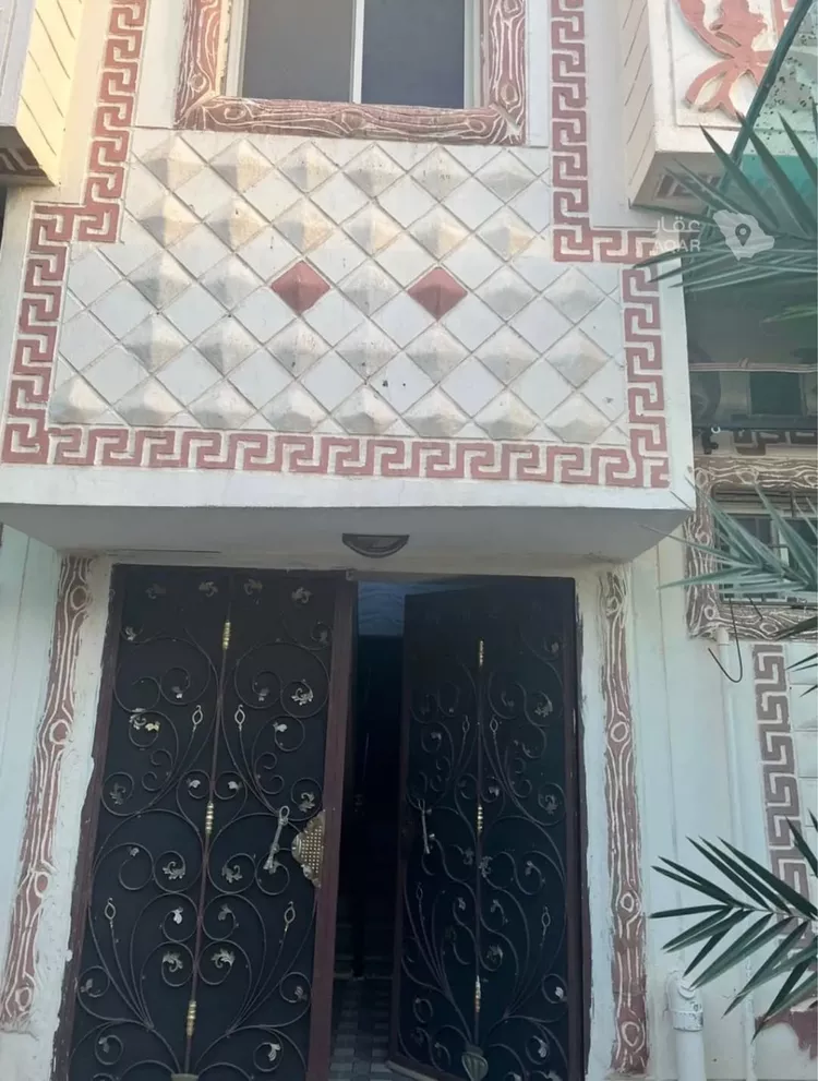 عمارة للبيع في شارع حسان ابن محمد الاموي, حي الرانوناء, مدينة المدينة المنورة, منطقة المدينة المنورة