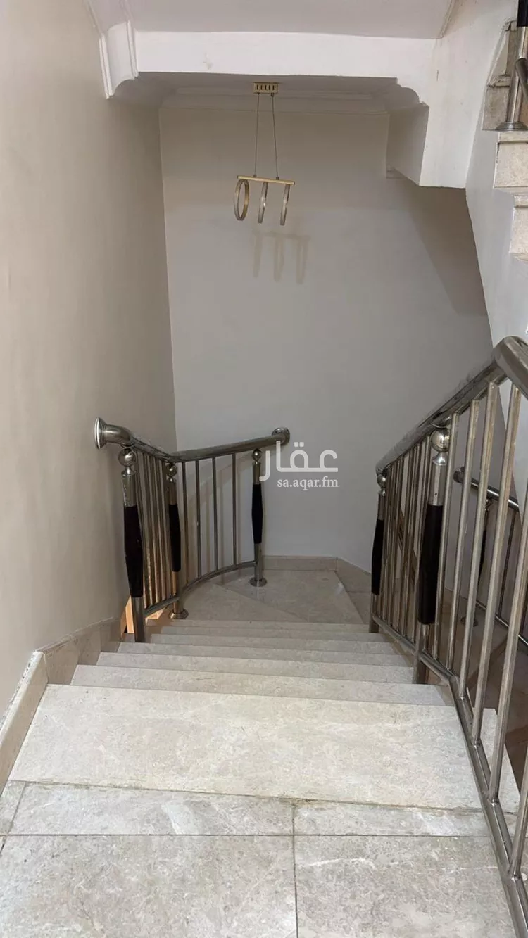 فيلا للبيع في شارع وزفة بن ايس, حي المبعوث, مدينة المدينة المنورة, منطقة المدينة المنورة صورة 4