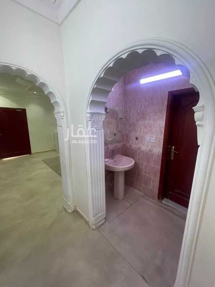 دور للبيع في شارع ابن شحم, حي وادي البطان, مدينة المدينة المنورة, منطقة المدينة المنورة 9