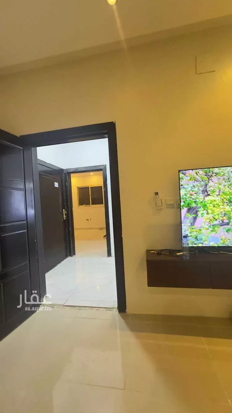 شقة للإيجار في حي ، شارع عبدالرحمن بن الواسطي ، حي العريجاء الغربية ، الرياض ، منطقة الرياض صورة 3