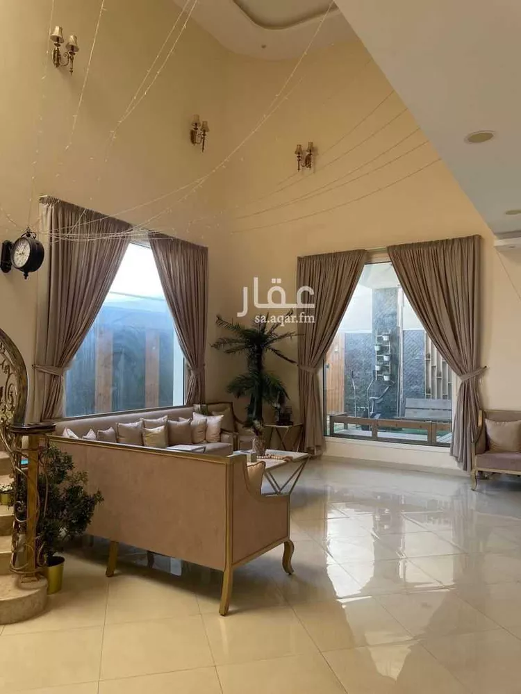 فيلا للبيع في شارع العيينه, حي الصواري, مدينة الخبر, المنطقة الشرقية صورة 3