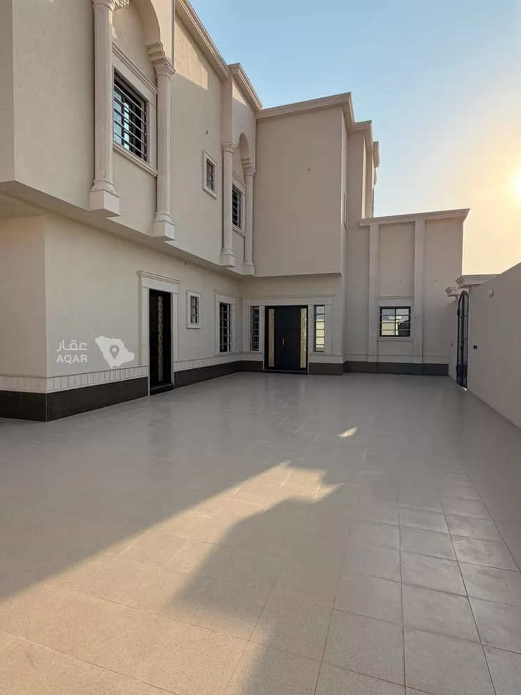 Villa for Sale in Rumah Rumah
