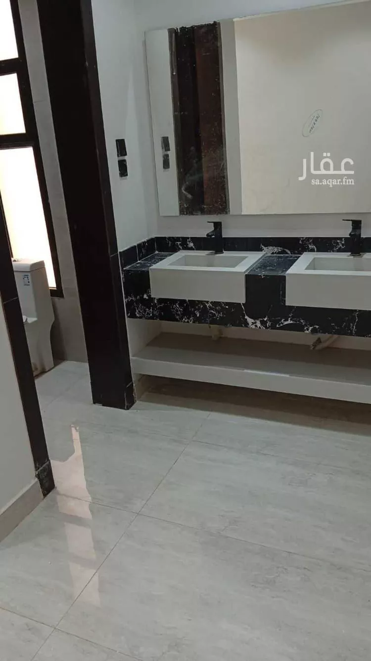 دور للبيع في شارع شارع, حي الجنادرية, مدينة الرياض, منطقة الرياض صورة 5