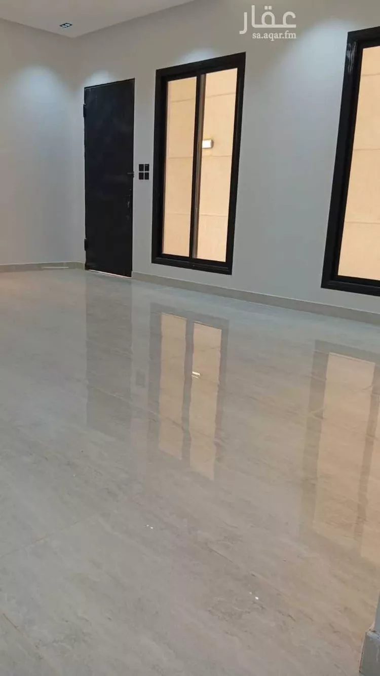 دور للبيع في شارع شارع, حي الجنادرية, مدينة الرياض, منطقة الرياض