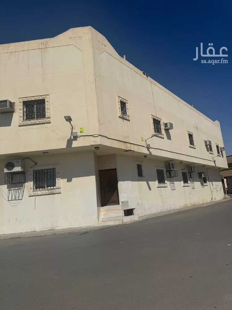عمارة للبيع في شارع مبارك بن باز, حي الجرادية, مدينة الرياض, منطقة الرياض صورة 2