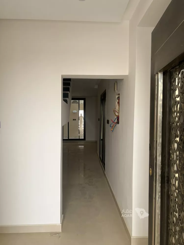 عمارة للبيع في شارع جبل العين, حي ظهرة لبن, مدينة الرياض, منطقة الرياض 4