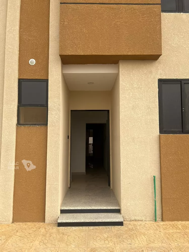 Building for Sale in Riyadh Dhahrat Laban