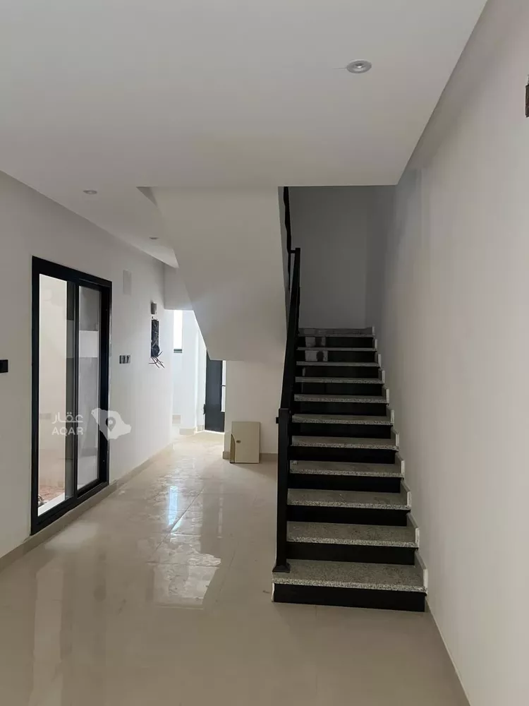 عمارة للبيع في شارع جبل العين, حي ظهرة لبن, مدينة الرياض, منطقة الرياض 8