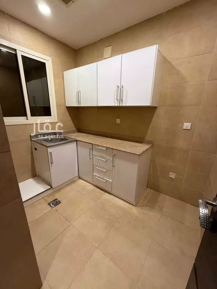 شقة للإيجار في شارع عذير, حي الوادي, مدينة الرياض, منطقة الرياض صورة 3