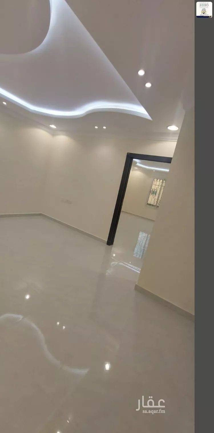 فيلا للبيع في شارع رقم 242, حي ظهرة لبن, مدينة الرياض, منطقة الرياض 16
