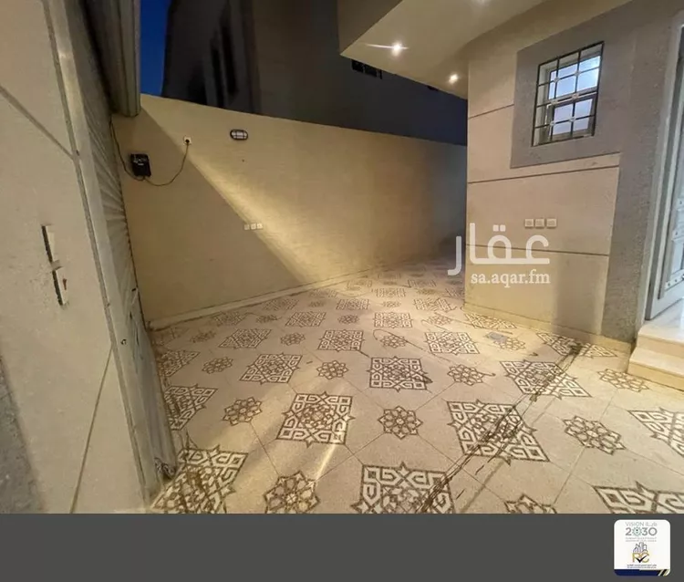 فيلا للبيع في شارع أبي بكر بن فتحون, حي المهدية, مدينة الرياض, منطقة الرياض صورة 3
