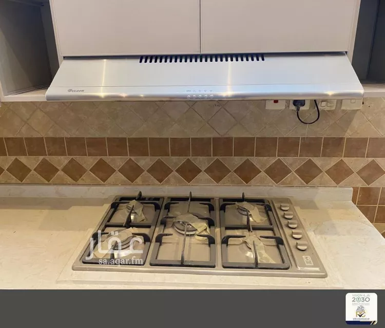 فيلا للإيجار في شارع آل بريدي, حي الفيصلية, مدينة الدرعية, منطقة الرياض صورة 4