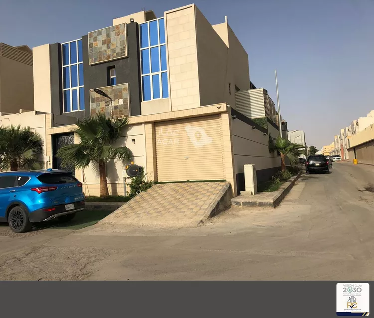 فيلا للبيع في شارع عمر بن أحمد بن العديم, حي ظهرة لبن, مدينة الرياض, منطقة الرياض 12