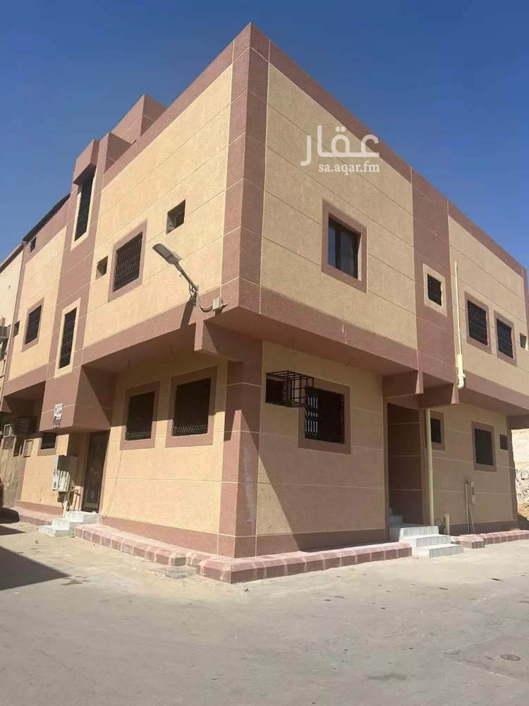 عمارة للبيع في شارع سويد بن زيد, حي الجرادية, مدينة الرياض, منطقة الرياض صورة 2