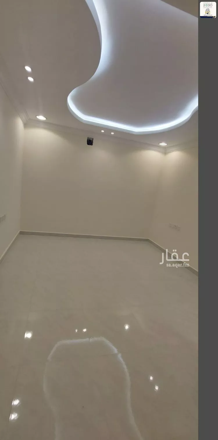 فيلا للبيع في شارع رقم 242, حي ظهرة لبن, مدينة الرياض, منطقة الرياض 6