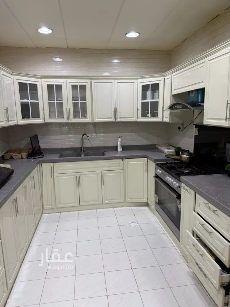 شقة للبيع في شارع سكاكا, حي ظهرة لبن, مدينة الرياض, منطقة الرياض صورة 4