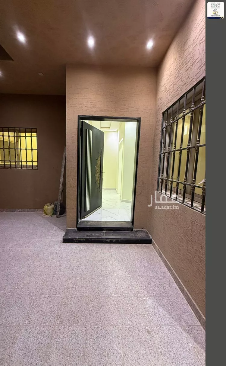 فيلا للبيع في شارع الفخر الأصبهاني, حي المهدية, مدينة الرياض, منطقة الرياض صورة 3
