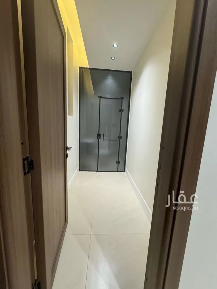 فيلا للبيع في شارع الخادم, حي المهدية, مدينة الرياض, منطقة الرياض صورة 4