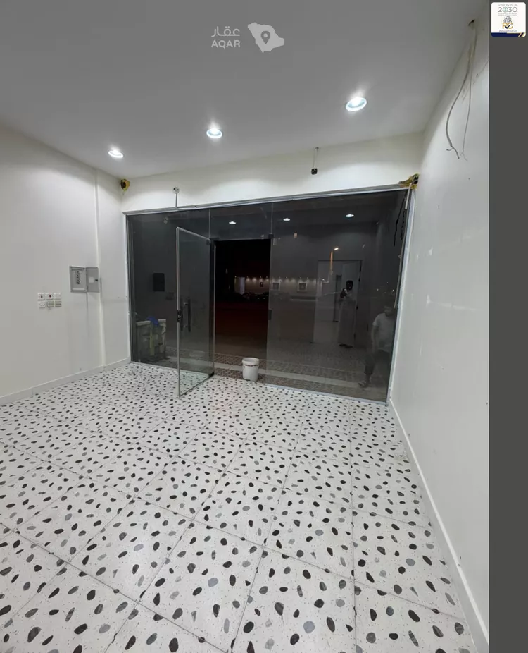 Shop for Rent in Riyadh Dhahrat Laban صورة 2