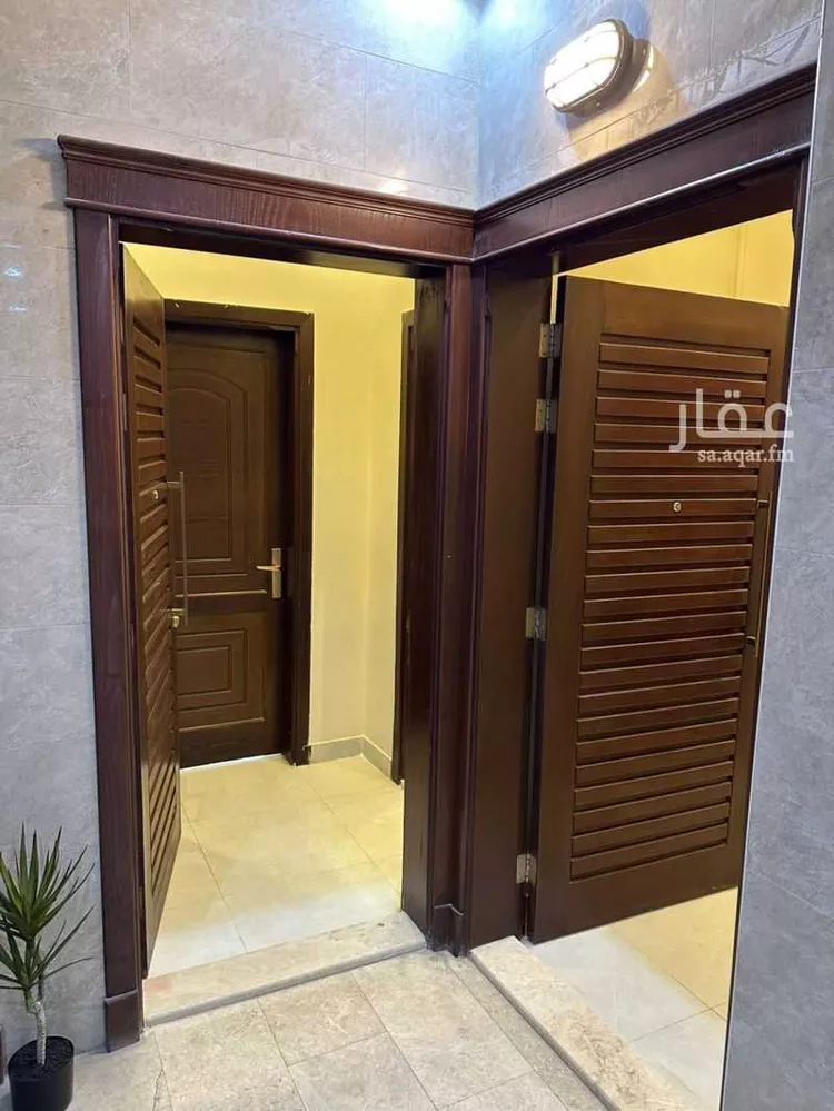شقة للإيجار في شارع أحمد هزازى, حي الصفاء, مدينة جدة, منطقة مكة المكرمة 1 صورة