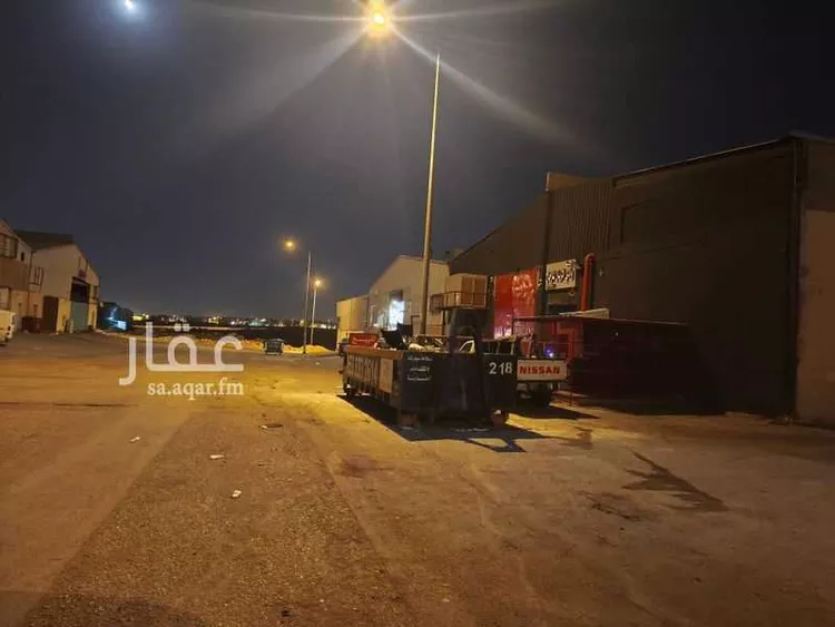 Workshop for sale in Riyadh Dhahrat Namar صورة 4