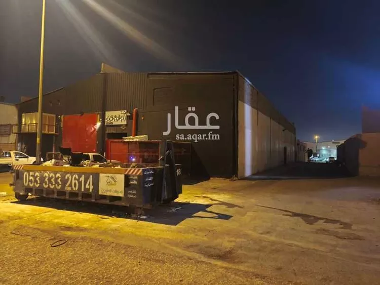 ورشة للبيع في شارع ممر50, حي العوالي, مدينة الرياض, منطقة الرياض