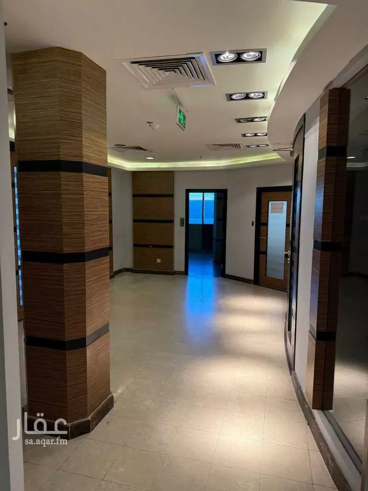 مكتب تجاري للإيجار في شارع طريق المدينة المنورة فرعي, حي الفيصلية, مدينة جدة, منطقة مكة المكرمة 1 صورة