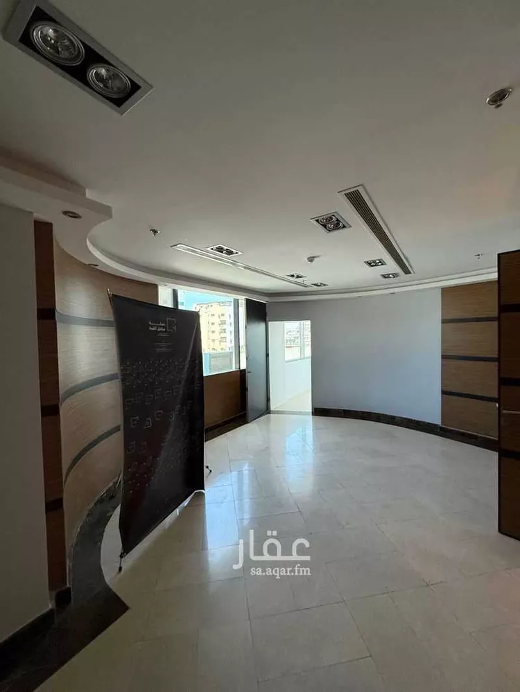 مكتب تجاري للإيجار في شارع طريق المدينة المنورة فرعي, حي الفيصلية, مدينة جدة, منطقة مكة المكرمة صورة 5