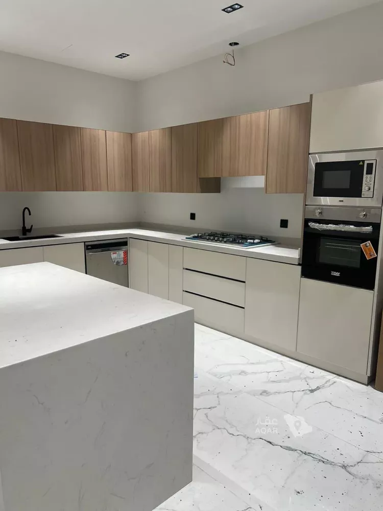 Floor for Sale in Riyadh Al Yasmin صورة 3