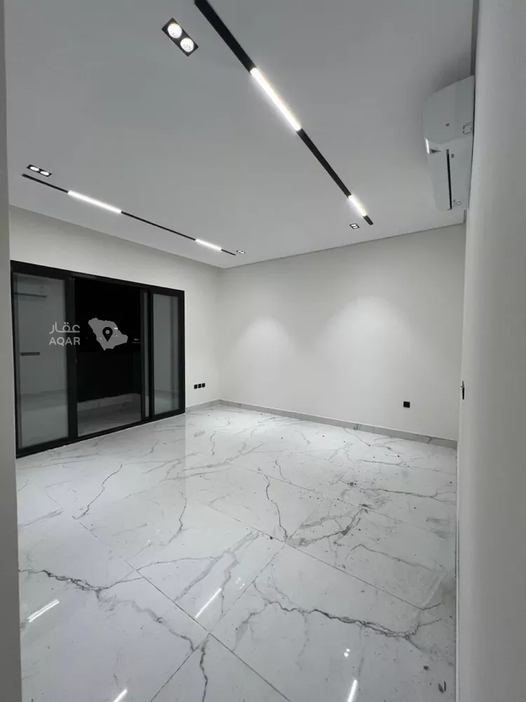 Floor for Sale in Riyadh Al Yasmin 8